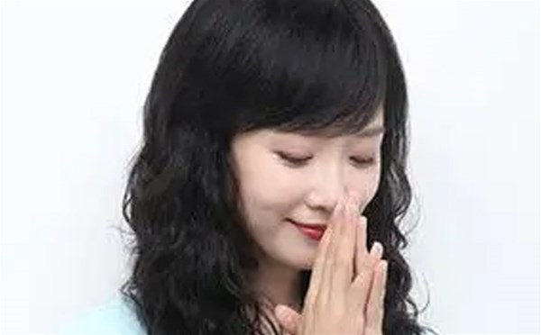 假發(fā)片如何分辨頭發(fā)是真發(fā)還是纖維！